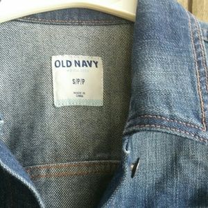 Old Navy Jackets & Coats - Old Navy Cropped Denim Jean Jacket Old Navy Jackets & Coats - Old Navy Cropped Denim Jean Jacket